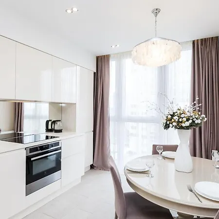 City Center 3 Apartment